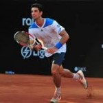 Thomaz Bellucci wins his opening match