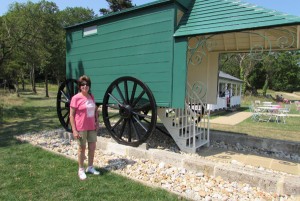 MEB Victoria's Bathing Machine